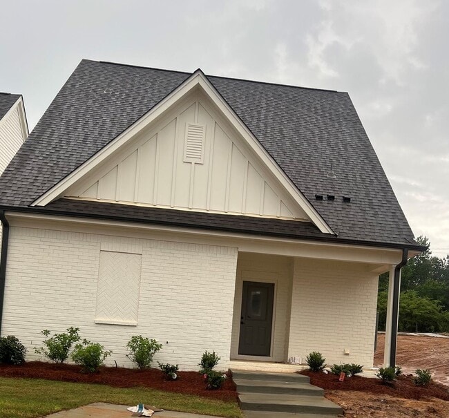 Building Photo - 676 Cottage Grove Dr