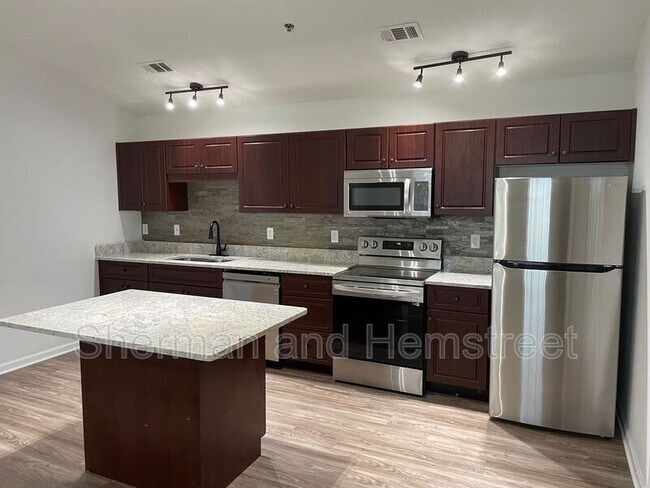 Foto del edificio - 3301 London Ct SW