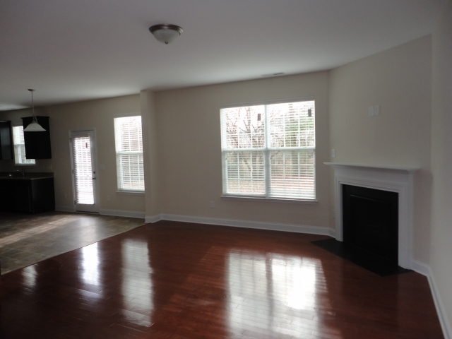 Building Photo - 3701 Northrop Drive