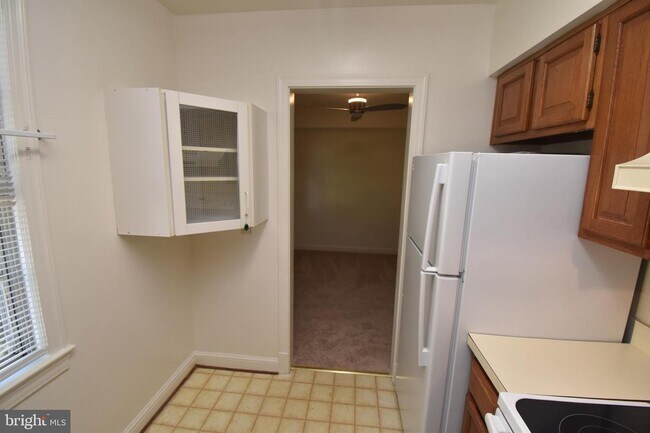 Building Photo - 2801 Arlington Blvd