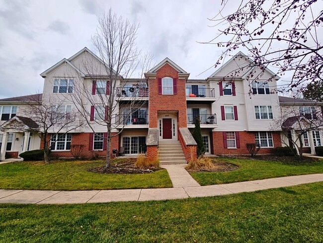 Building Photo - 670 Mill Cir