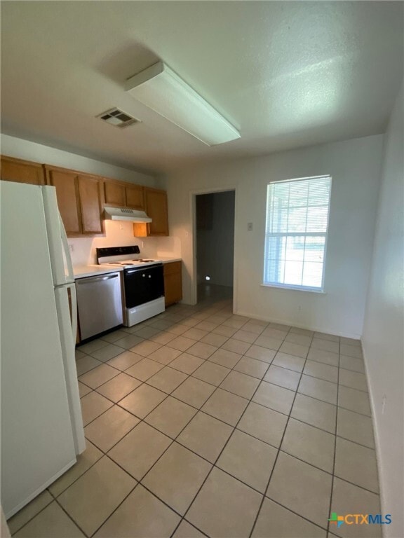 Building Photo - 1713 Windward Dr