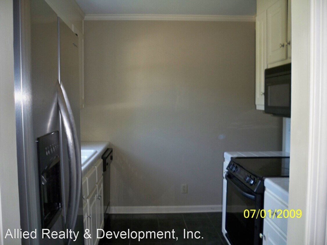 Foto del edificio - 2 br, 1.5 bath House - 109 22nd Street North
