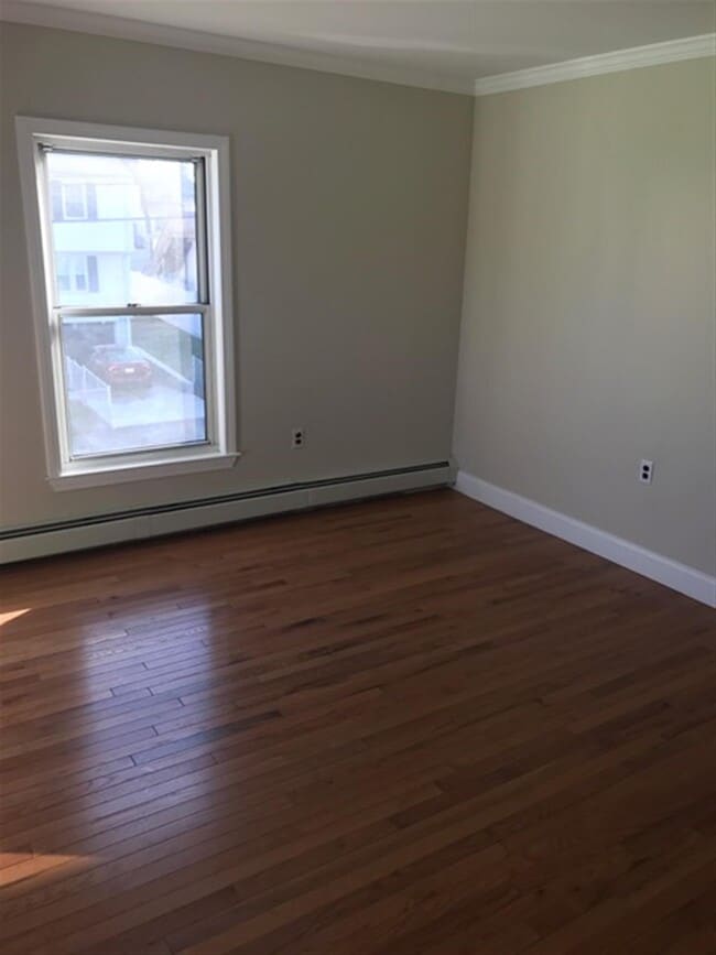 Building Photo - 25 4th St