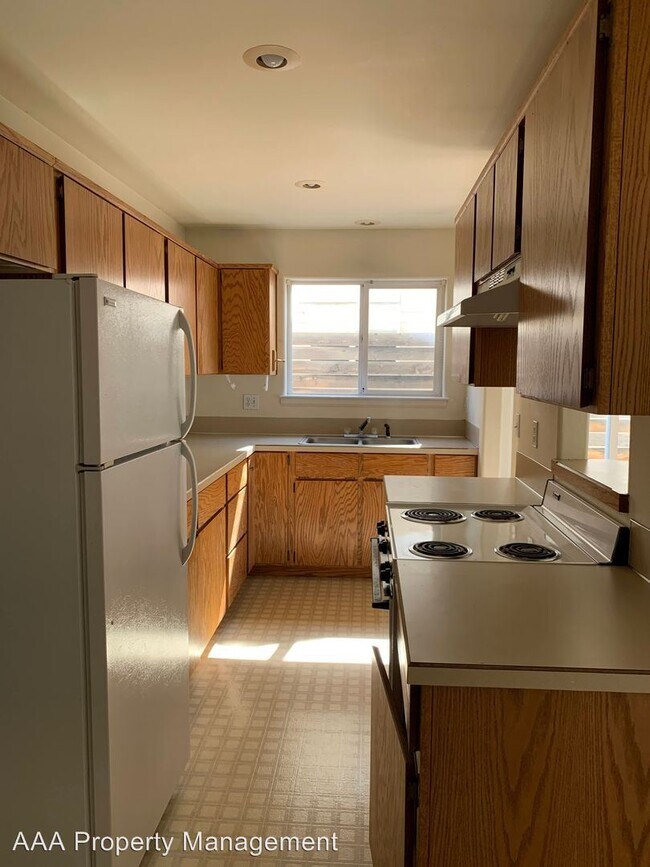 Building Photo - 5055 Walton Dr