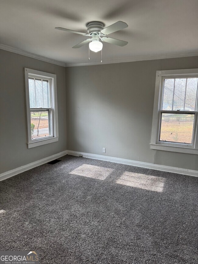 Foto del edificio - 202 1/2 Pleasant St