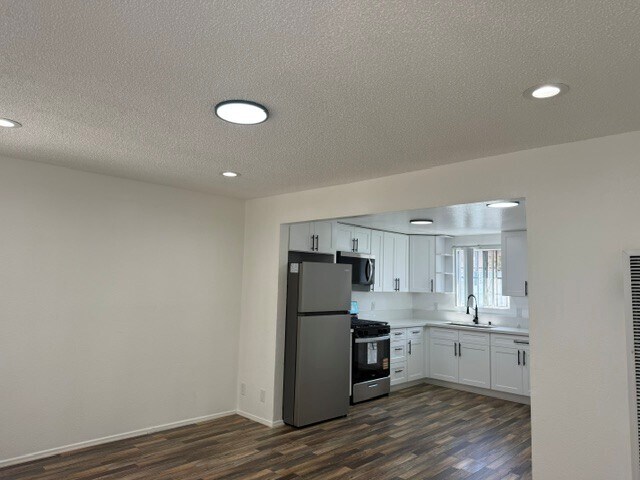 Foto del edificio - 448 W 87th St