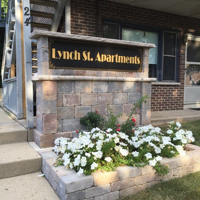 Front of building - 24 Lynch St