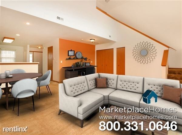 Foto del edificio - 2 br, 1.5 bath Townhome - 1675 W Chrysler Dr