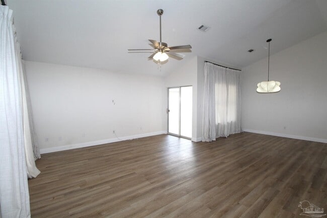 Building Photo - 7486 Northpointe Blvd