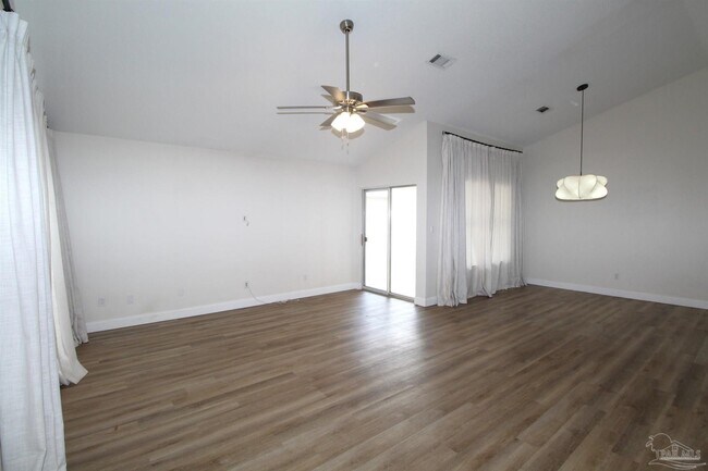 Foto del edificio - 7486 Northpointe Blvd