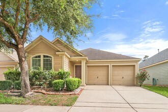 Building Photo - 11115 Pigeon Bluff Dr