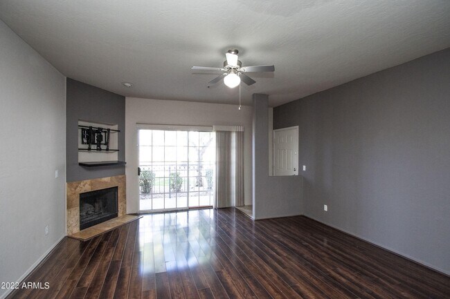 Living Room - 14145 N 92nd St