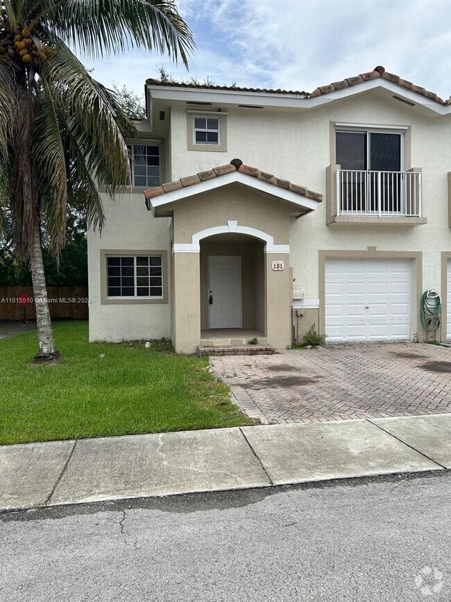 Building Photo - 14070 SW 260th St