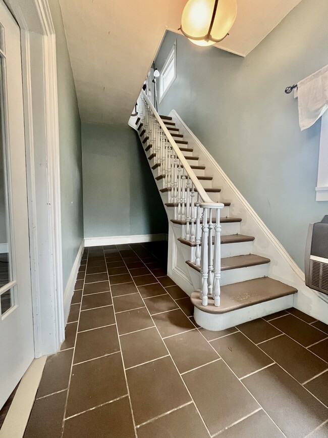 Foto del edificio - 412 N Martin St