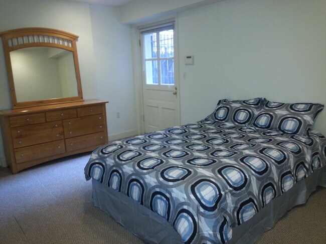 Foto del edificio - 1241 New Jersey Ave NW