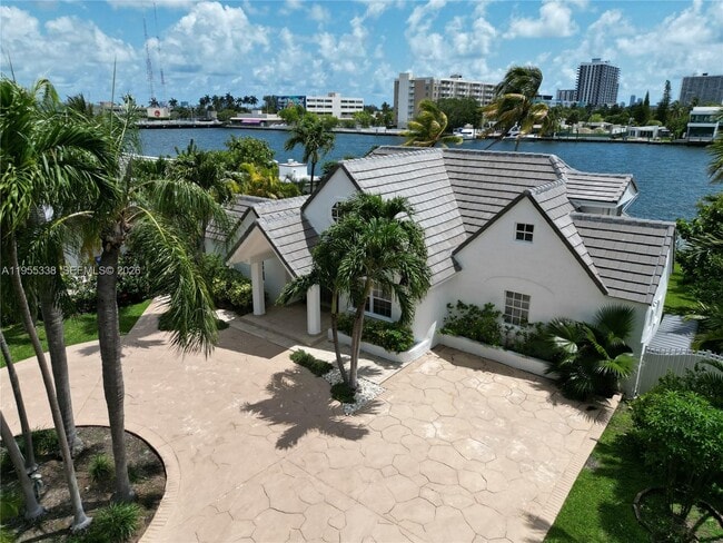 Foto del edificio - 7601 Beach View Dr