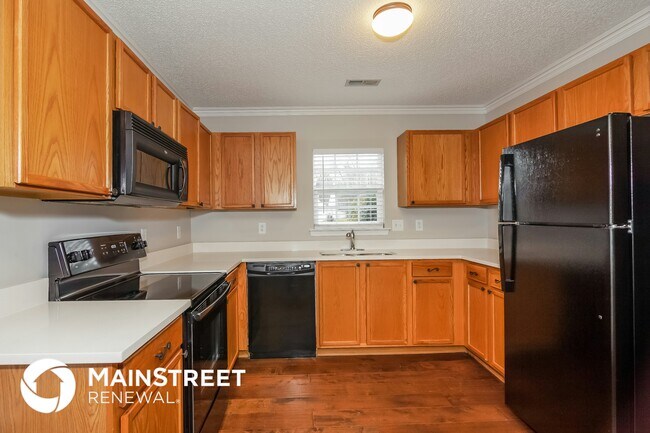 Foto del edificio - 4346 Fescue Pl SW