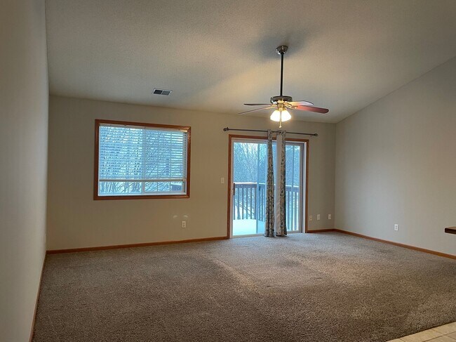 Building Photo - 15367 Flower Way