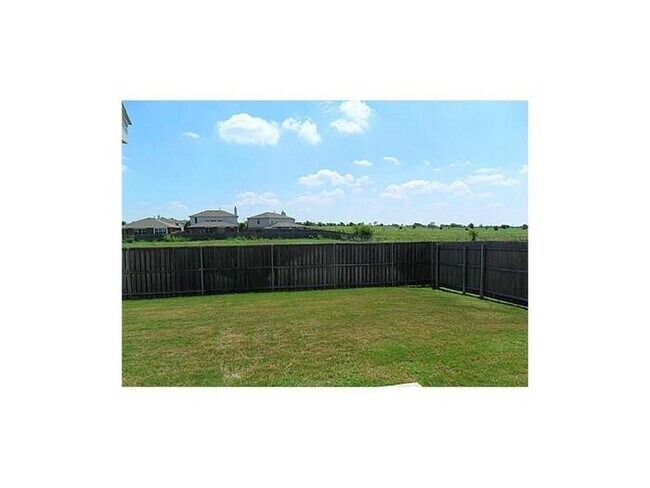 Foto del edificio - Eagle Mountain ISD! 3/2/2