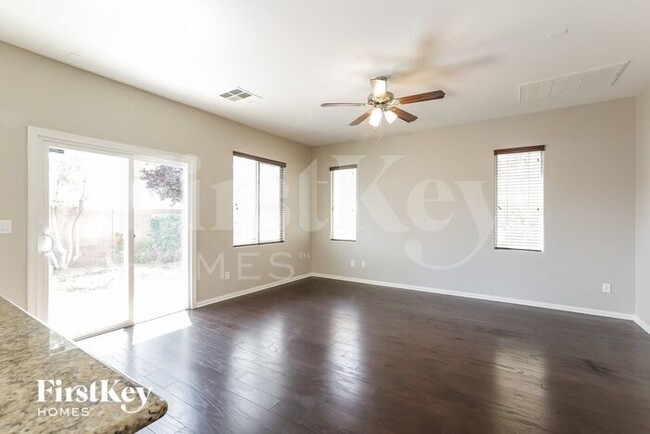 Building Photo - 8048 Carr Valley St