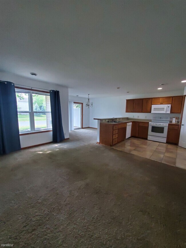 Building Photo - 4 br, 2.5 bath Townhome - 2342 Elianna Drive