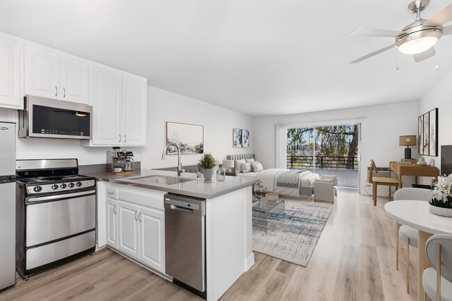 Short Term Apartments For Rent in Silver Lake CA