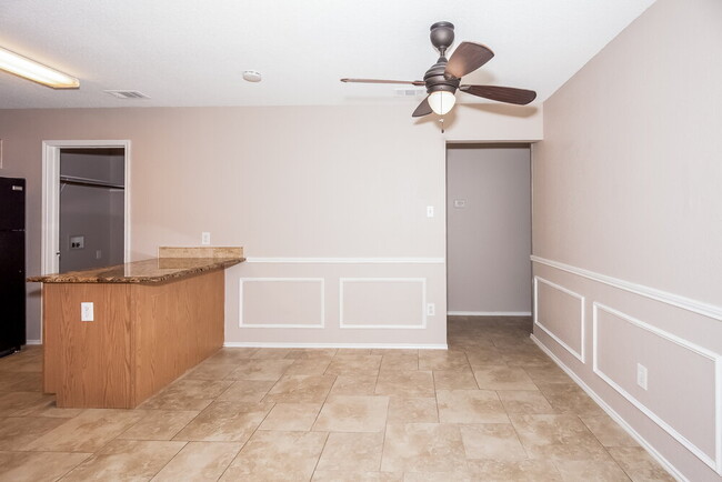 Building Photo - 2717 Brea Canyon Rd