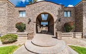 Foto principal - ***MOVE IN SPECIAL**Prime Location in Scot...