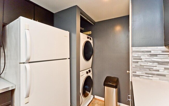Foto del edificio - 15645 Easthaven Ct