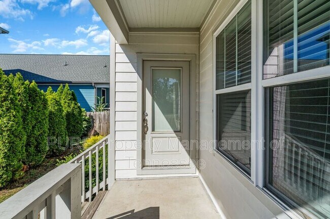 Building Photo - 1404 10th Ave N