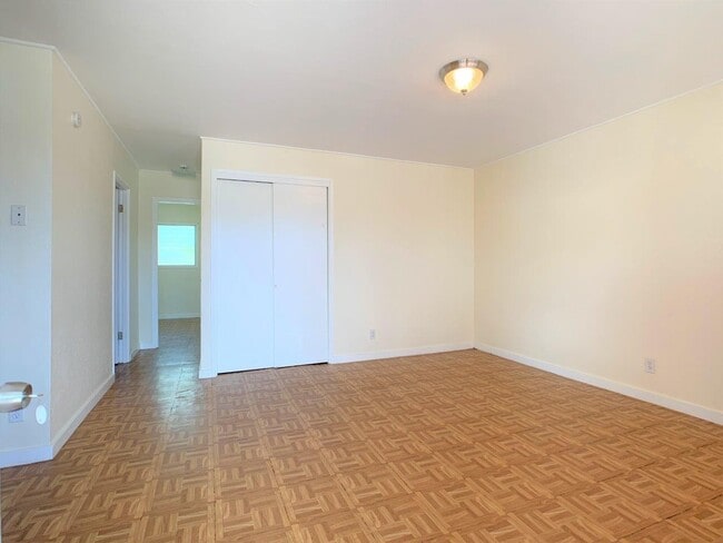 Building Photo - Waimea Apartment For Rent