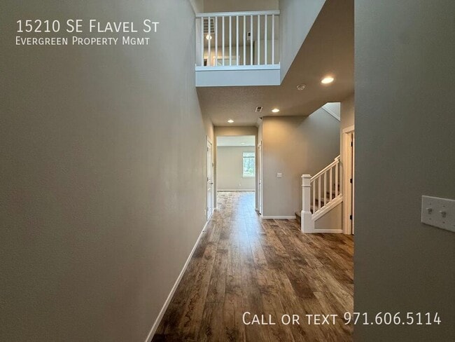 Foto del edificio - 15210 SE Flavel St