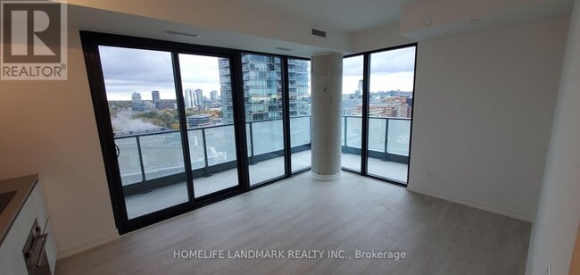 Photo du bâtiment - 35 Parliament St