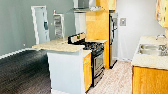 Photo - 12811 Caswell Ave Apartment