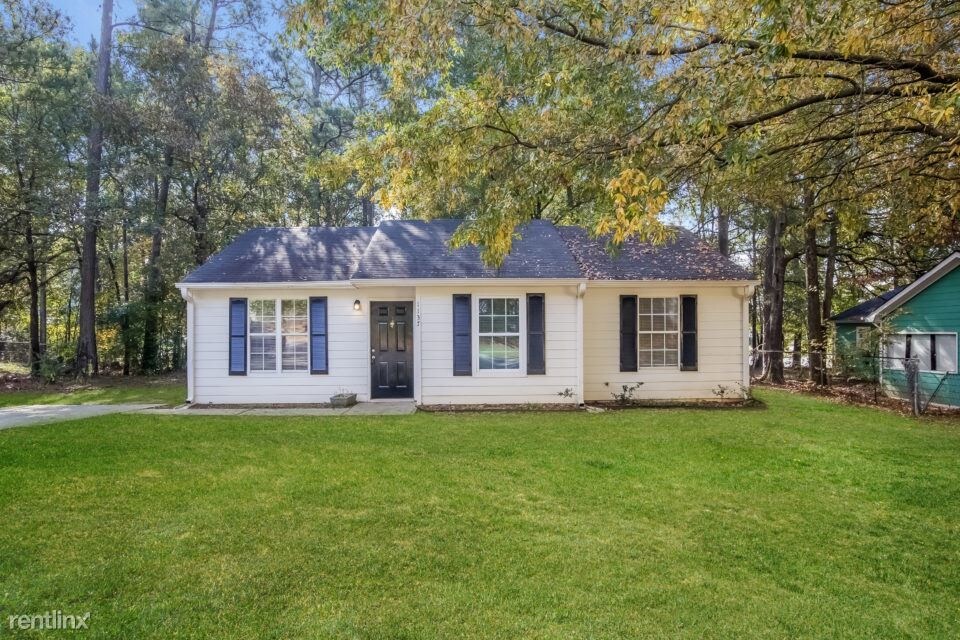 1137 Reed Pl, Monroe, GA 30655 House for Rent in Monroe, GA