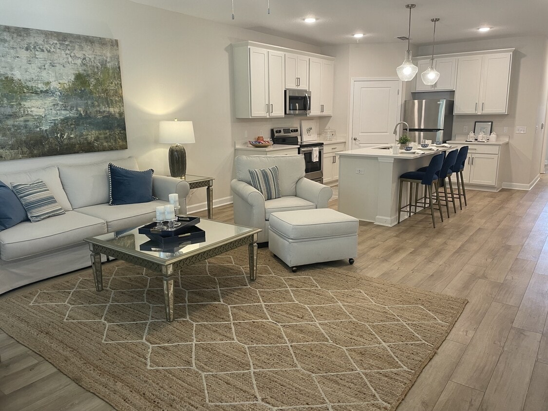 Whisper Creek Village Apartments in Milton, FL