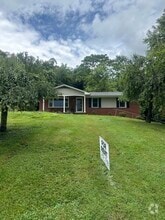 Building Photo - 615 Pine Ridge Rd