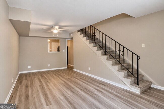Building Photo - 88 Angie Dr