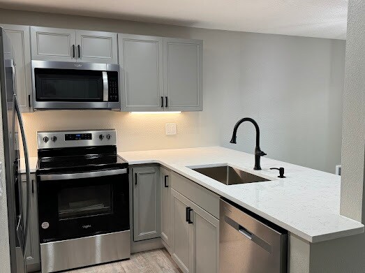 Building Photo - 14509 SW Grayling Ln