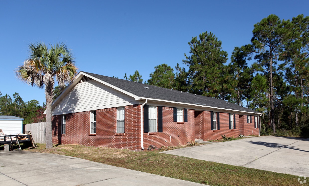 Primary Photo - 2375-2377 Andorra St