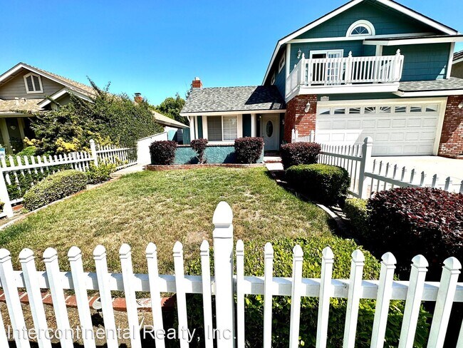 Building Photo - 3 br, 3 bath House - 10040 Norwalk St.