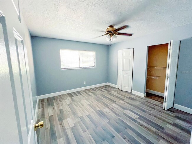 Building Photo - 725 Northlake Blvd