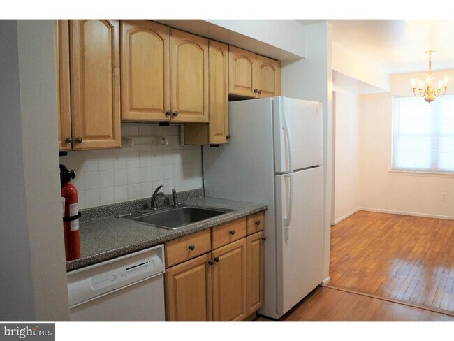 Building Photo - 1724 Country Mill Dr