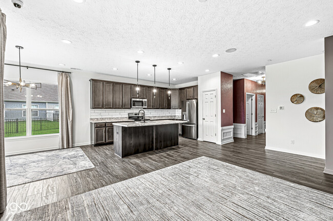 Building Photo - 9442 Orchard Cove Dr