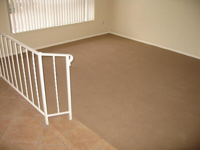 Building Photo - Tempe 3 Bed, 2 Bath - Pool and Single Story