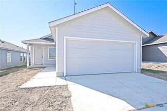 Building Photo - 321 W Mill St