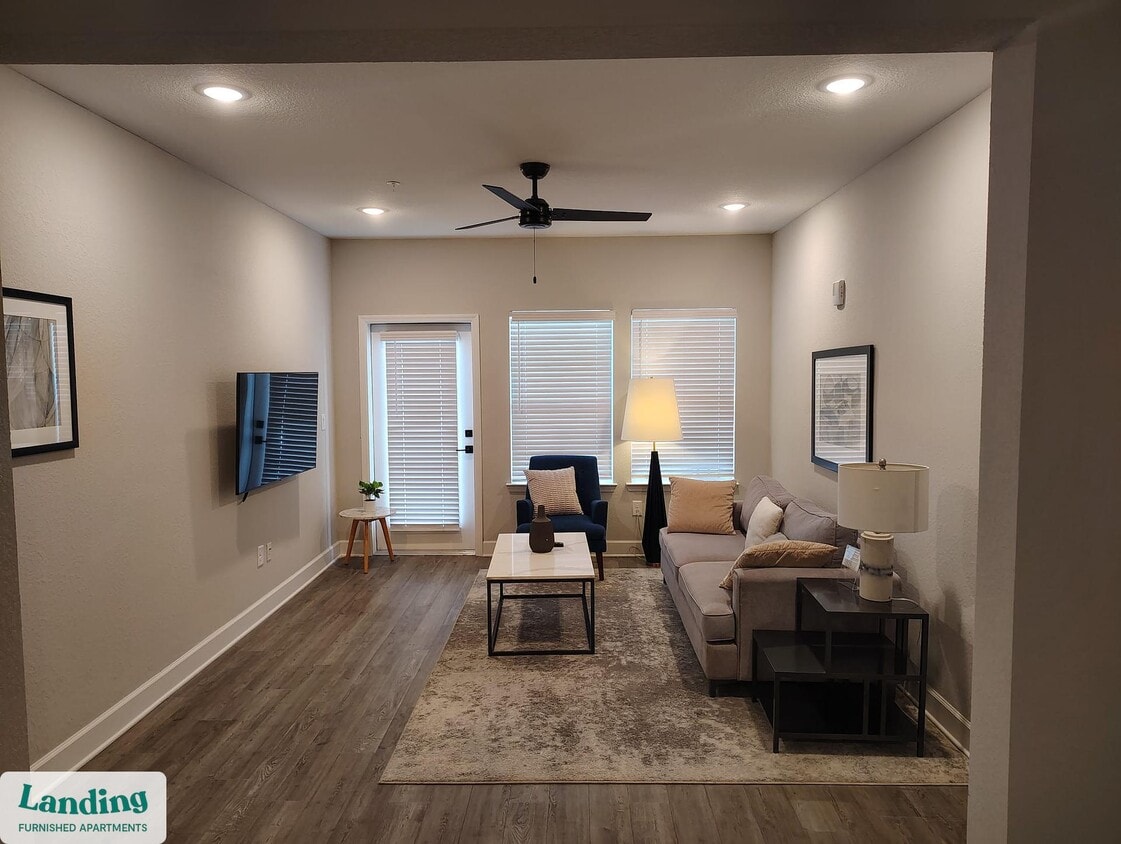 Foto principal - 120 NW 148th Terrace