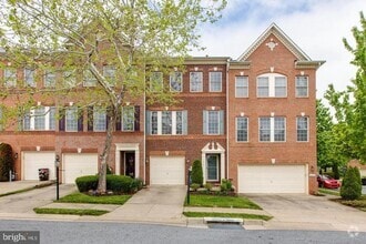 Building Photo - 11013 Apple Orchard Ct
