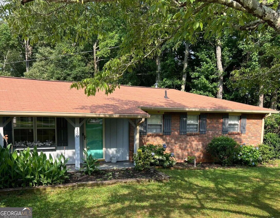 Foto principal - 130 Shaw Dr